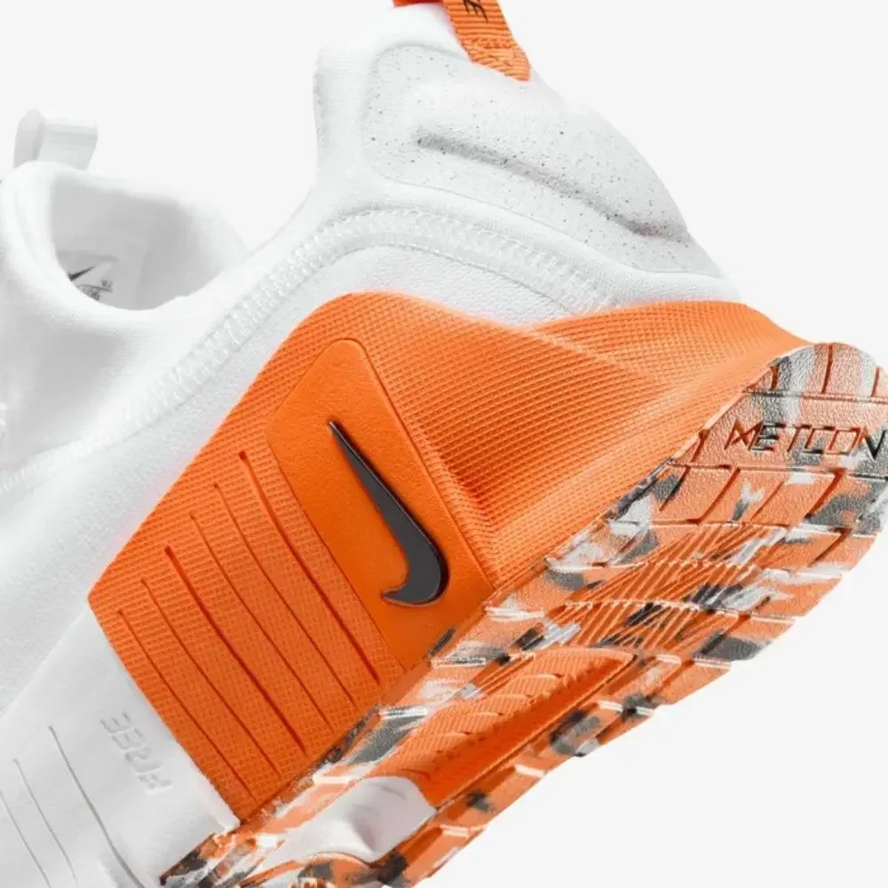 Nike description white
